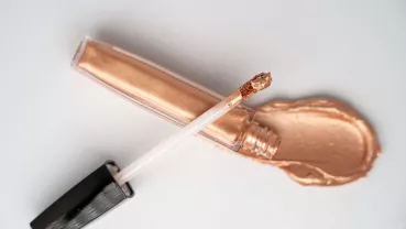 Multi-purpose eyeshadow