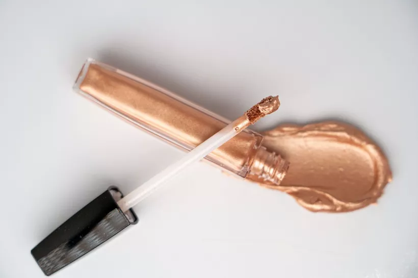 Multi-purpose eyeshadow