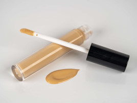 Revitaglow concealer